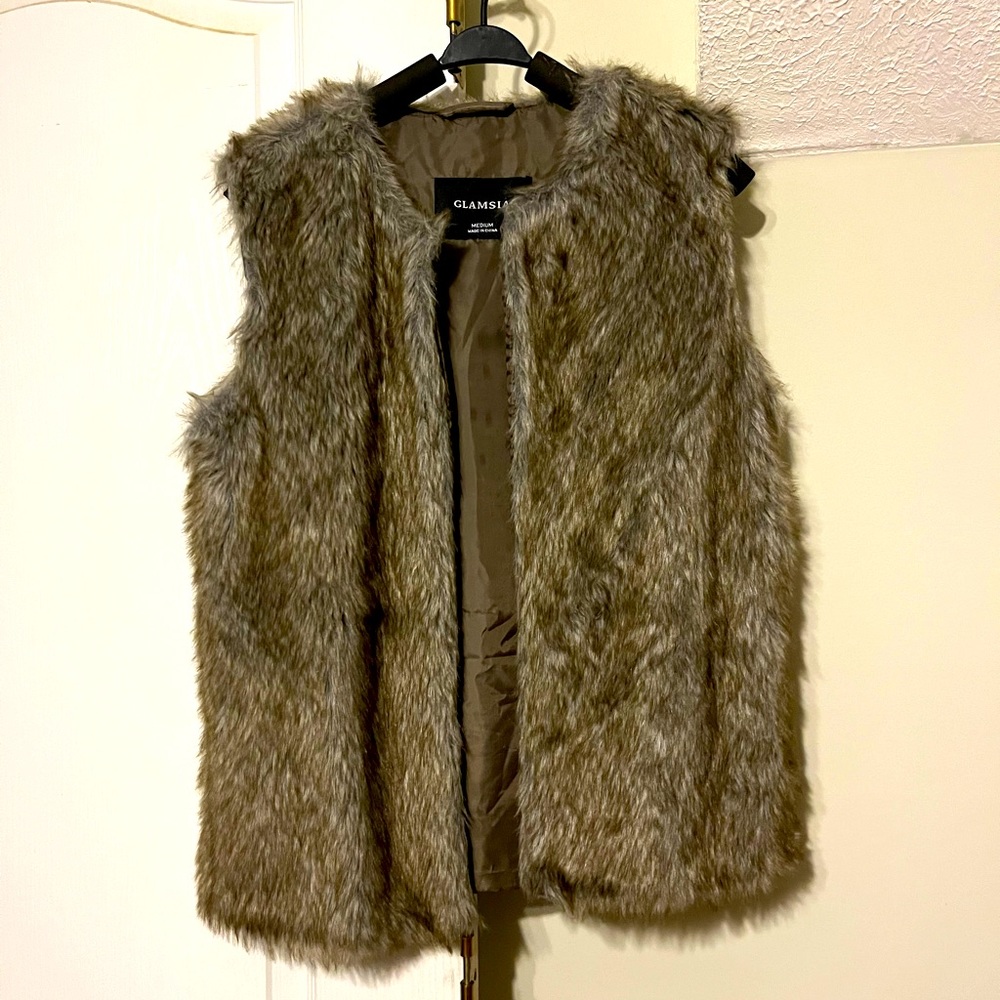 Glamsia fur vest size medium